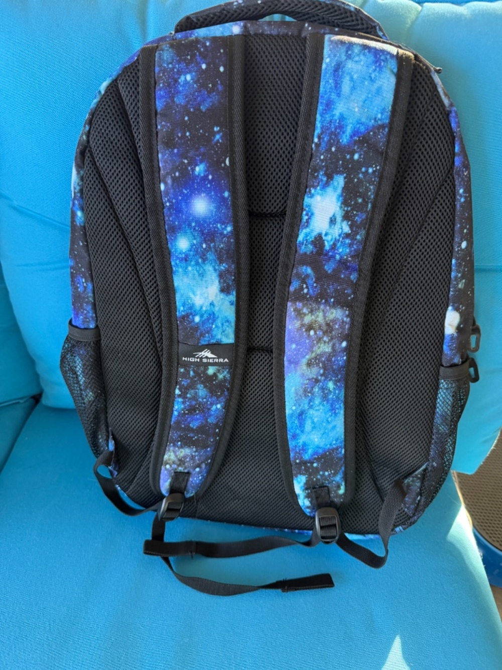 High Sierra Backpack - Picture 3 of 4